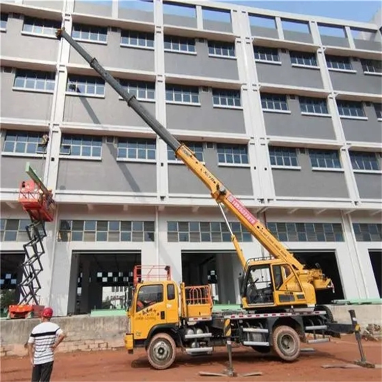 安州高楼层玻璃吊装